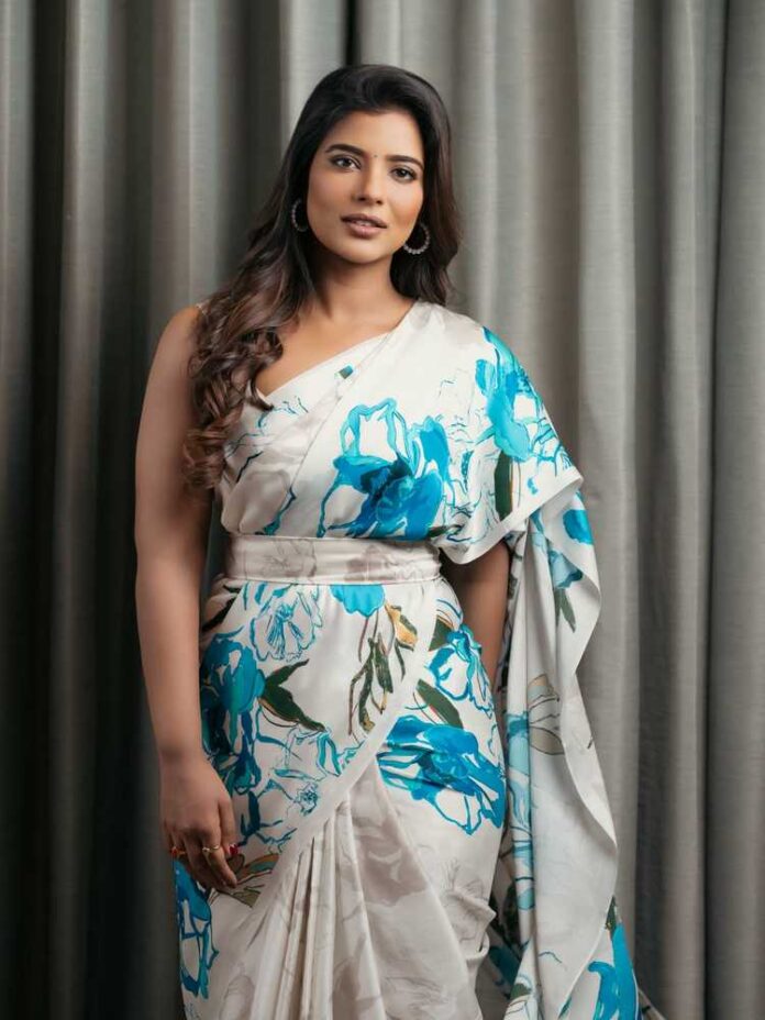 New Photos Aishwarya Rajesh